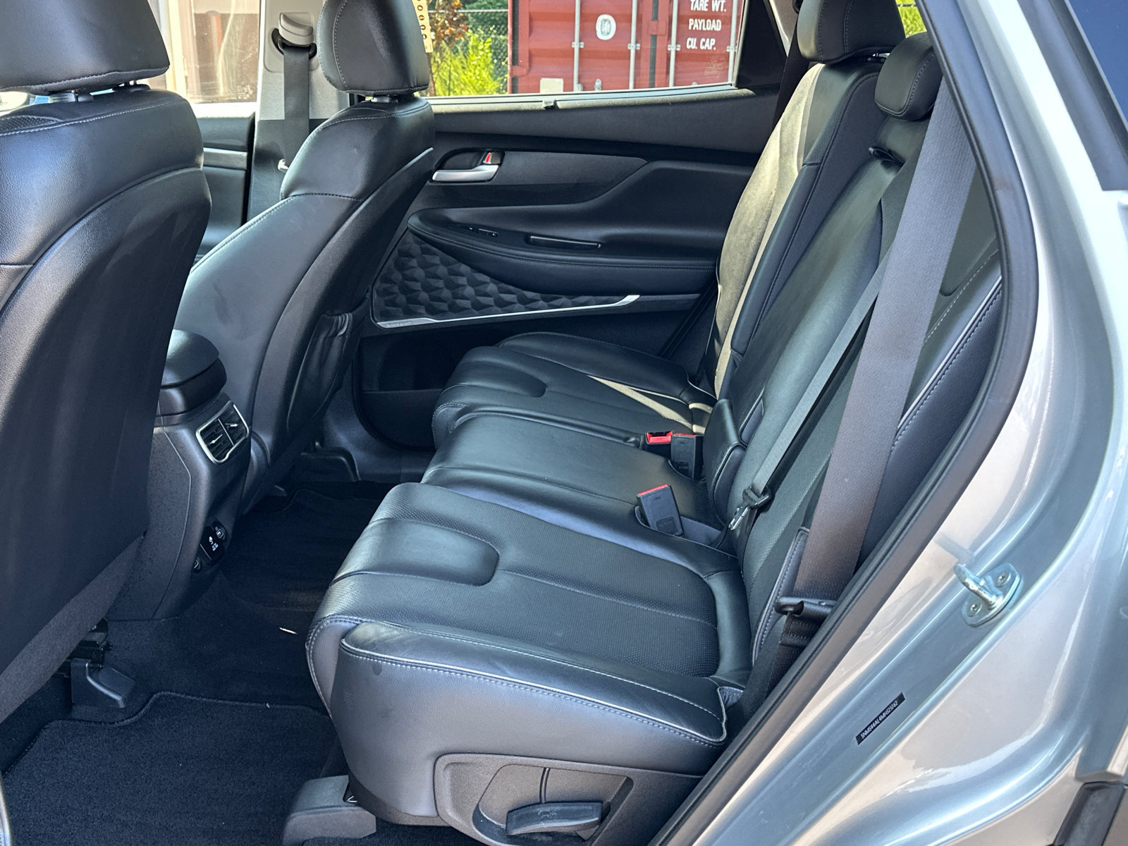 Used 2021 Hyundai Santa Fe Limited FWD image 18