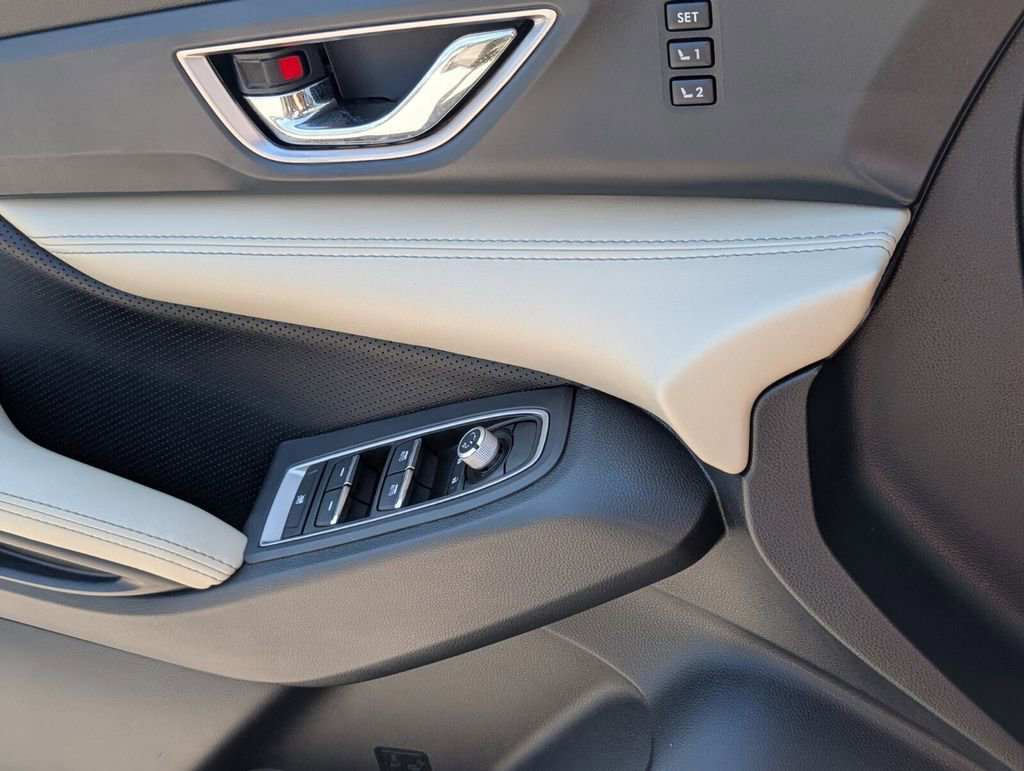Certified 2023 Subaru Ascent Limited image 28