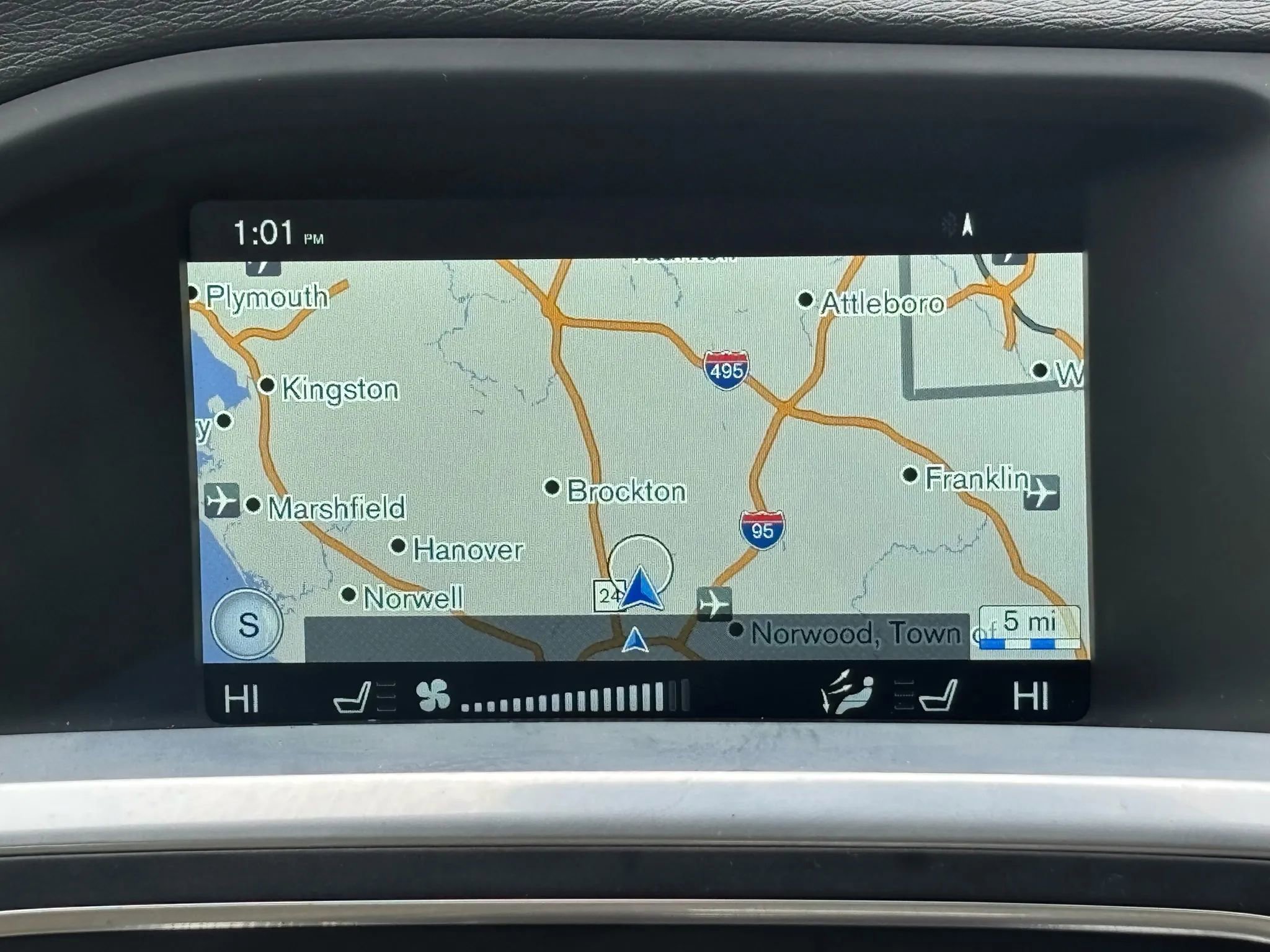 Used 2016 Volvo S60 T5 image 28