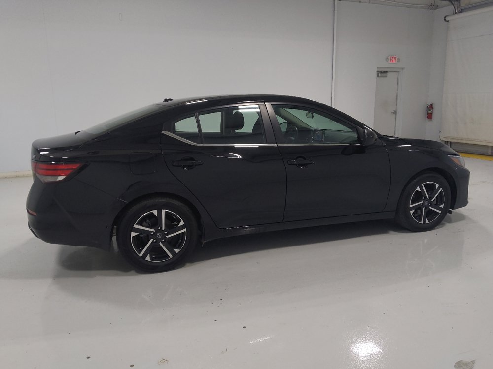 Used 2024 Nissan Sentra SV FWD image 10