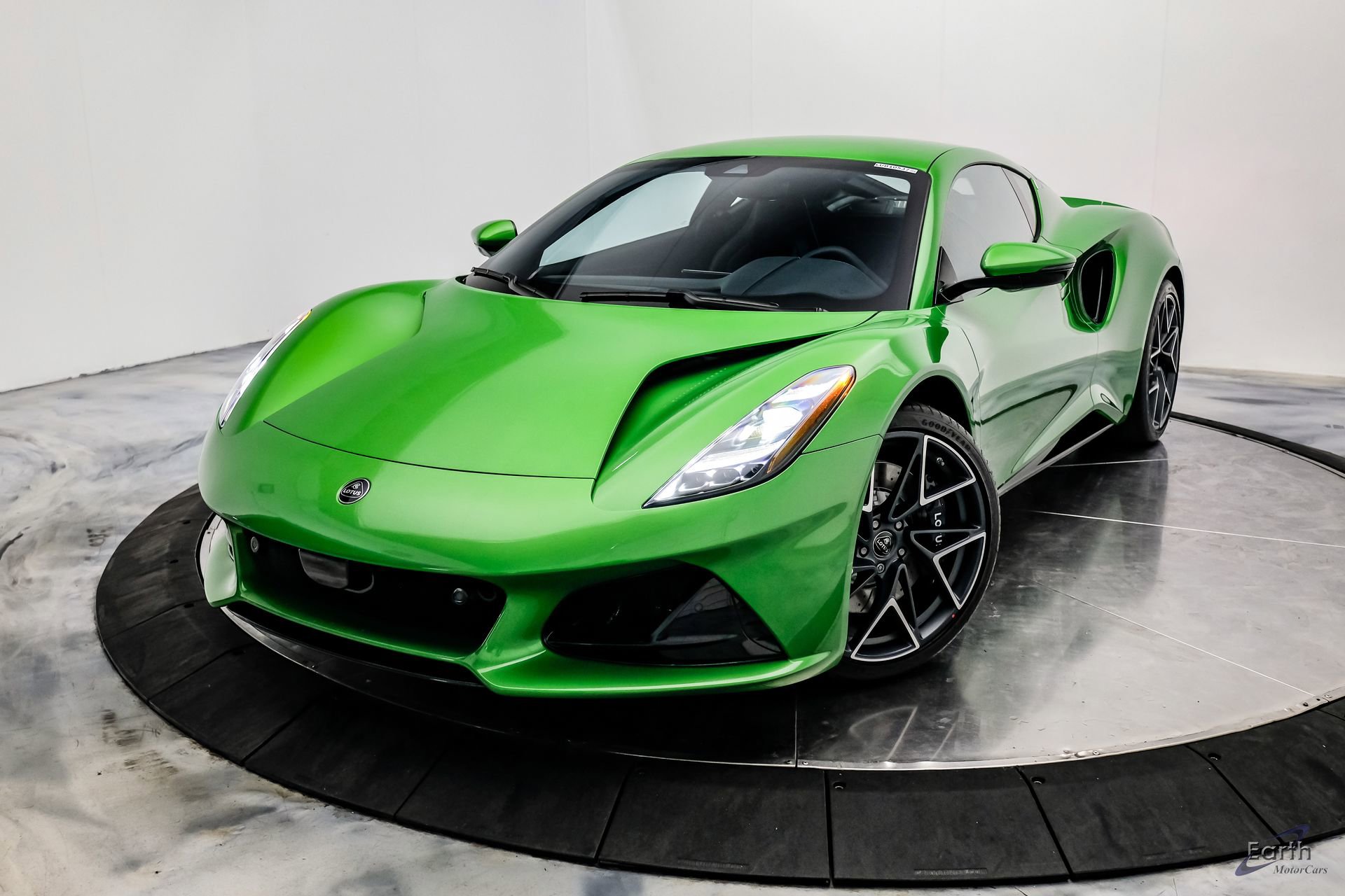 New 2026 Lotus Emira V6 SE RWD image 5