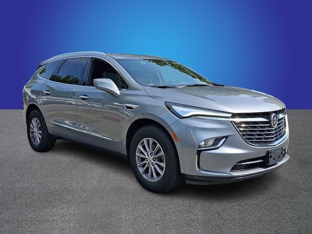 Used 2024 Buick Enclave Premium AWD/4WD image 3