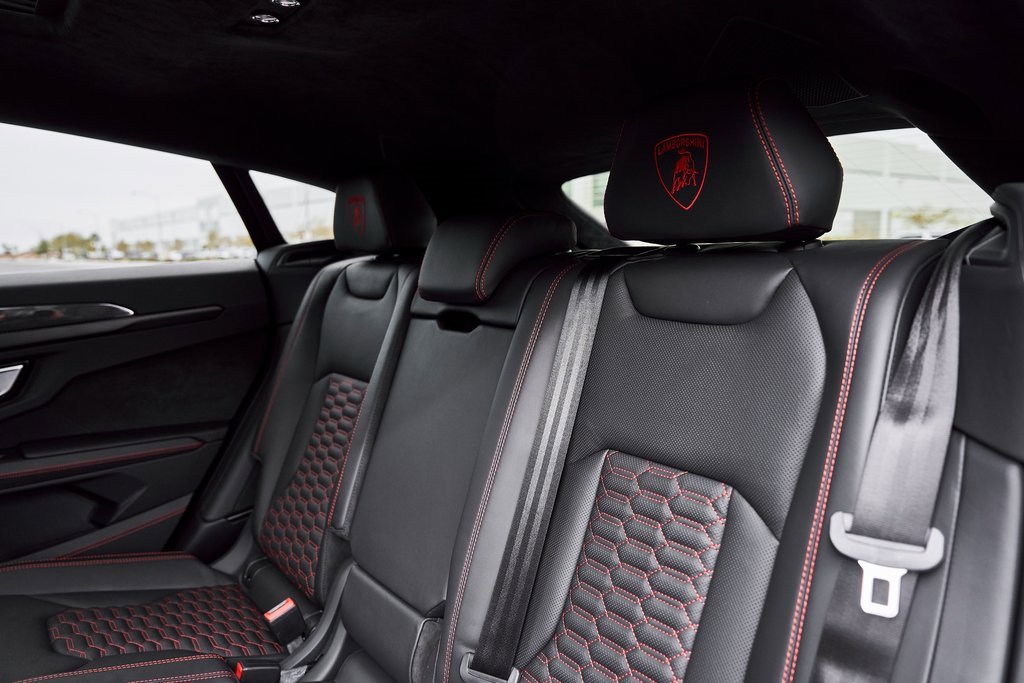 Used 2021 Lamborghini Urus image 46