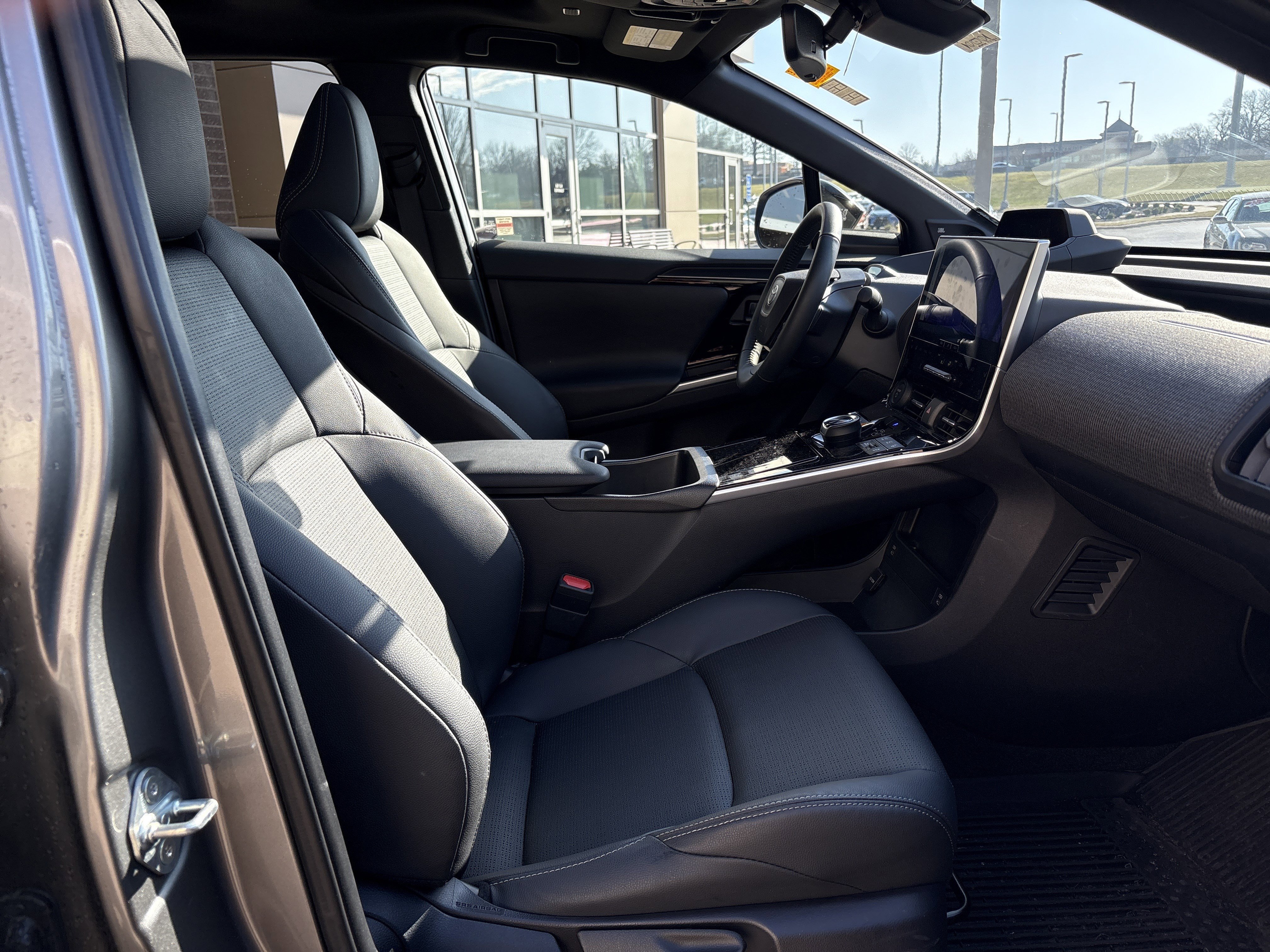 Used 2024 Toyota bZ4X Limited w/ Weather Package image 33