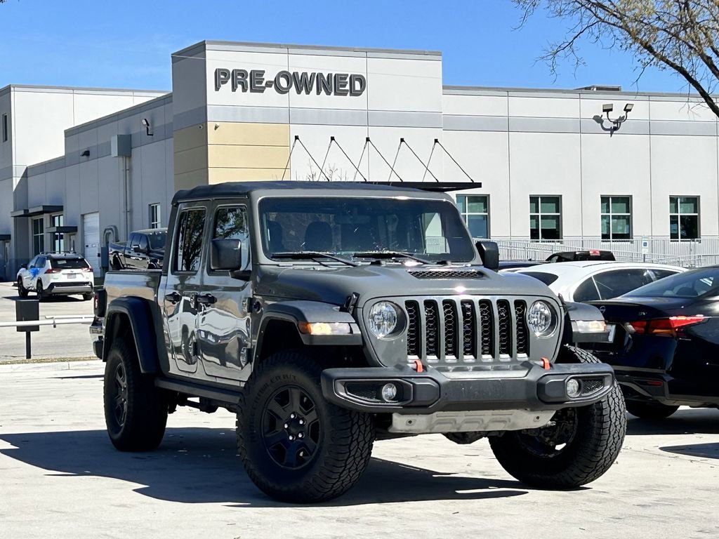 Used 2022 Jeep Gladiator Mojave w/ Trailer Tow Package image 2