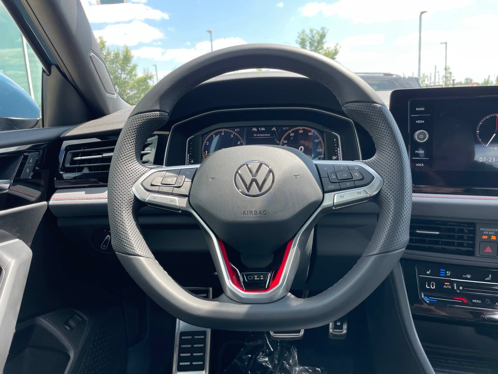 Used 2026 Volkswagen Jetta GLI Autobahn FWD image 27
