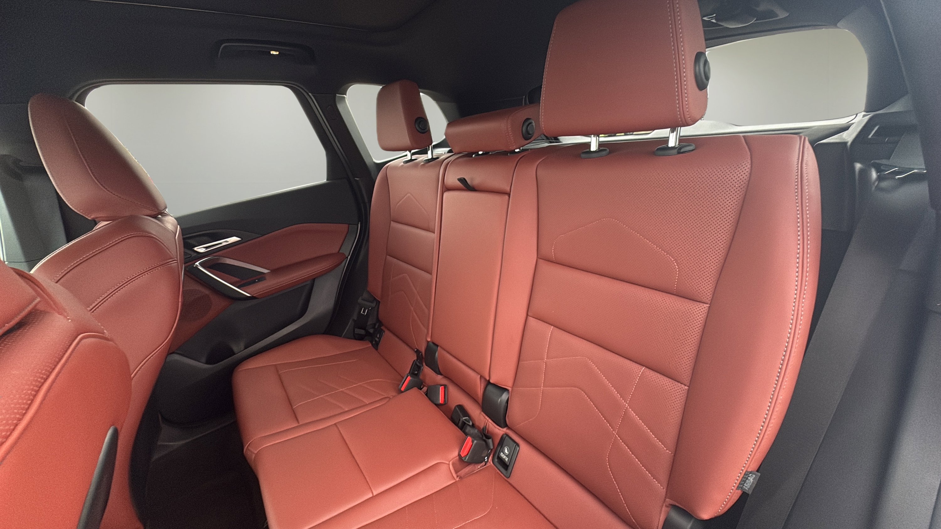 Used 2026 BMW X1 xDrive28i image 13