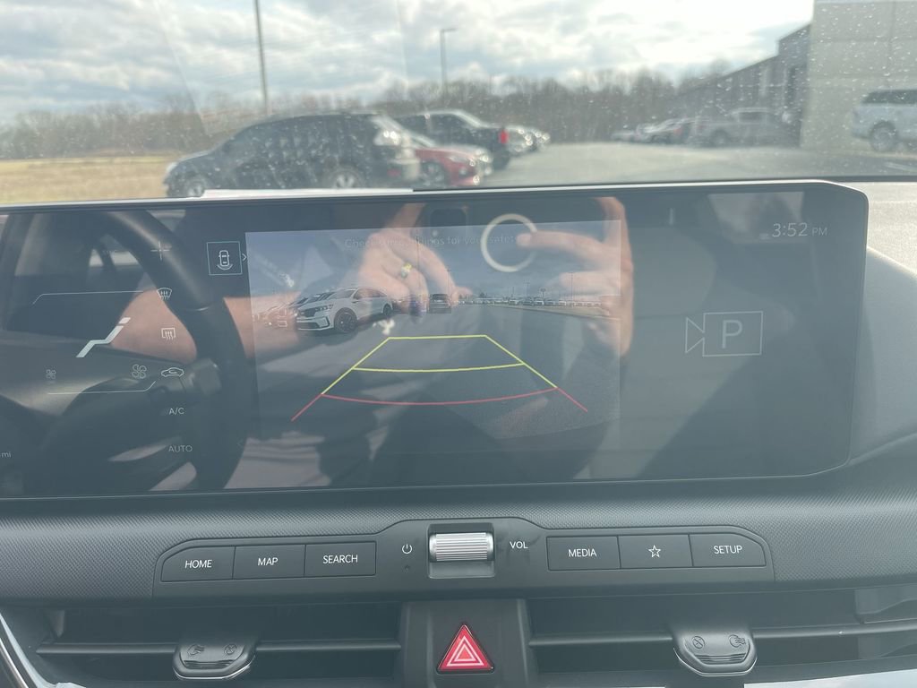 Used 2025 Kia K4 EX image 22