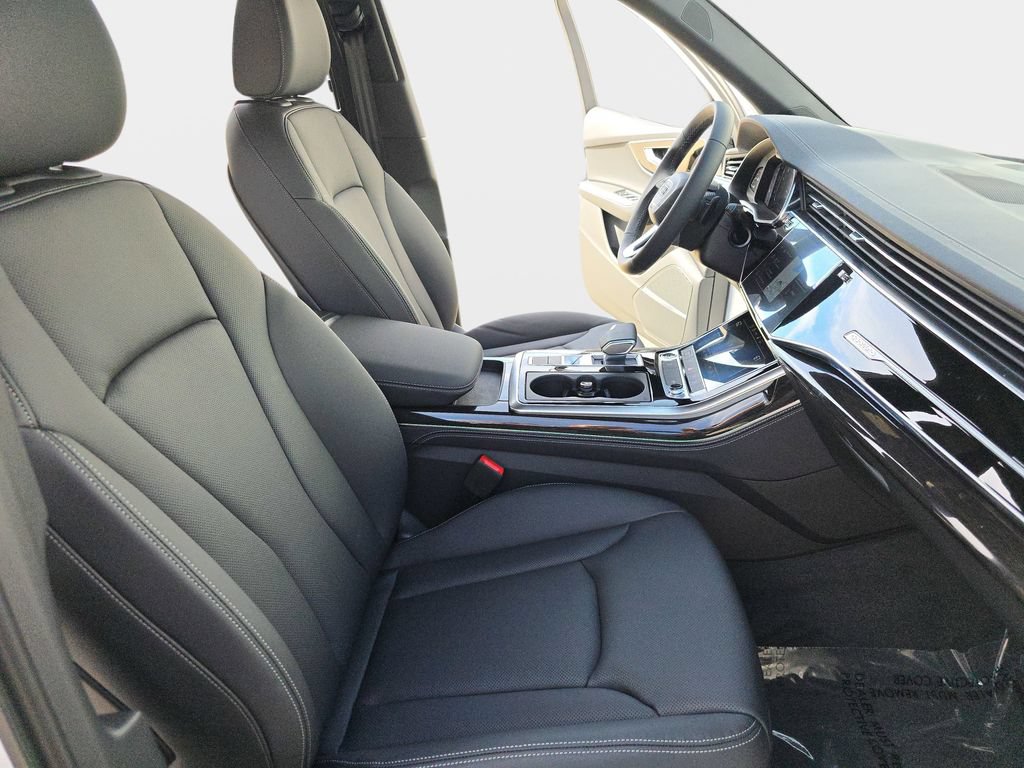New 2026 Audi Q7 2.0T Premium Plus AWD/4WD image 10