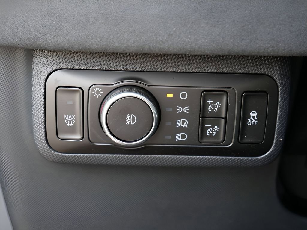 Used 2025 Ford Mustang Mach-E GT AWD/4WD image 17