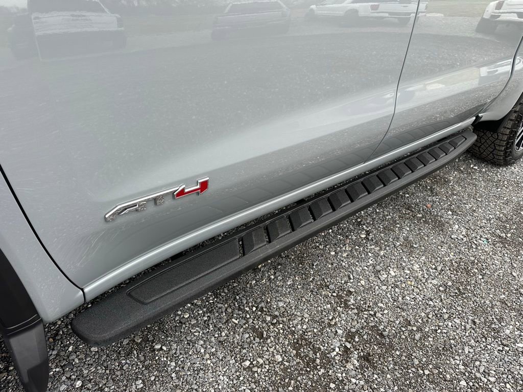 Used 2024 GMC Sierra 1500 AT4 w/ Technology Package image 16
