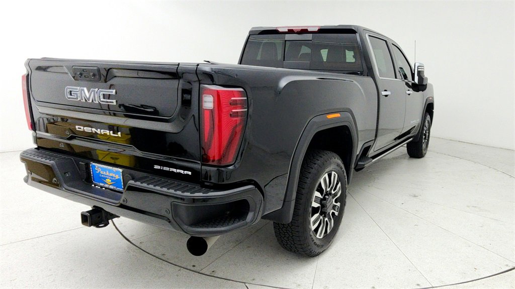 Used 2025 GMC Sierra 2500 Denali Ultimate image 6