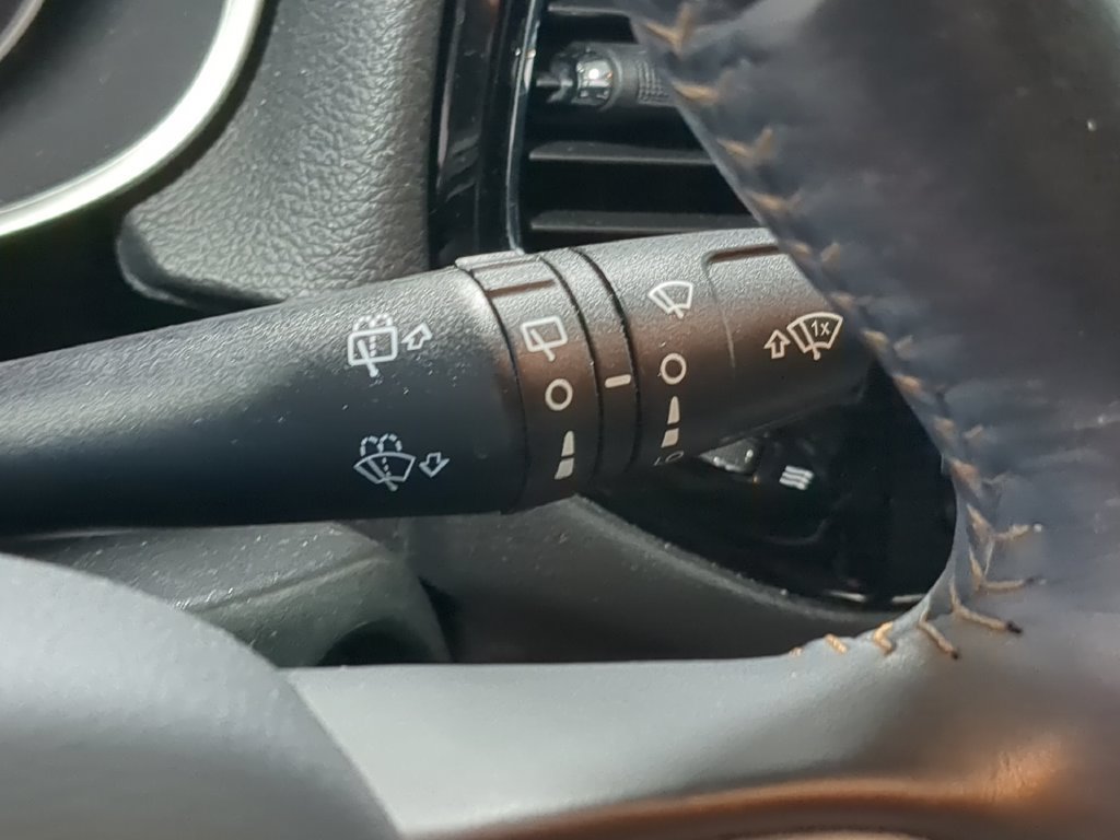 Used 2019 Jeep Compass Limited AWD/4WD image 30
