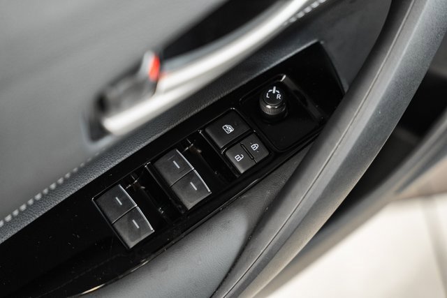 Used 2024 Toyota Corolla SE image 35