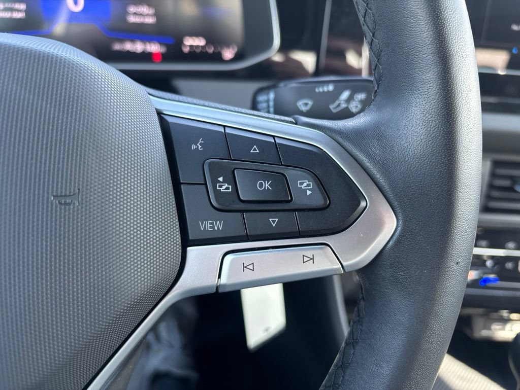 Used 2025 Volkswagen Jetta Sport FWD image 17