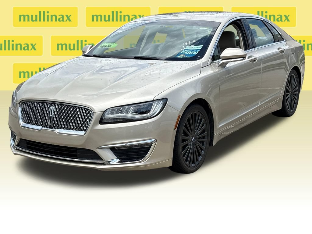 Used 2017 Lincoln MKZ Reserve FWD image 14