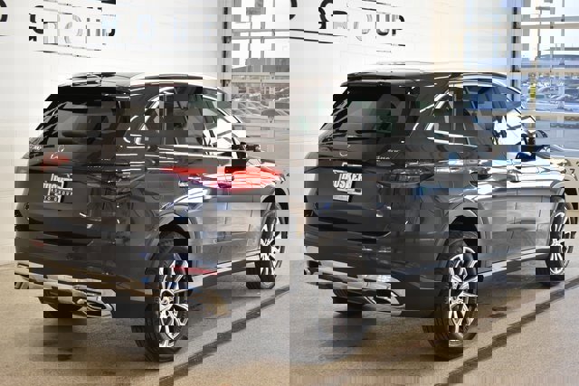 New 2026 Mercedes-Benz GLC 300 4MATIC image 4