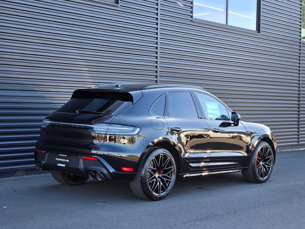 New 2026 Porsche Macan GTS AWD/4WD image 7
