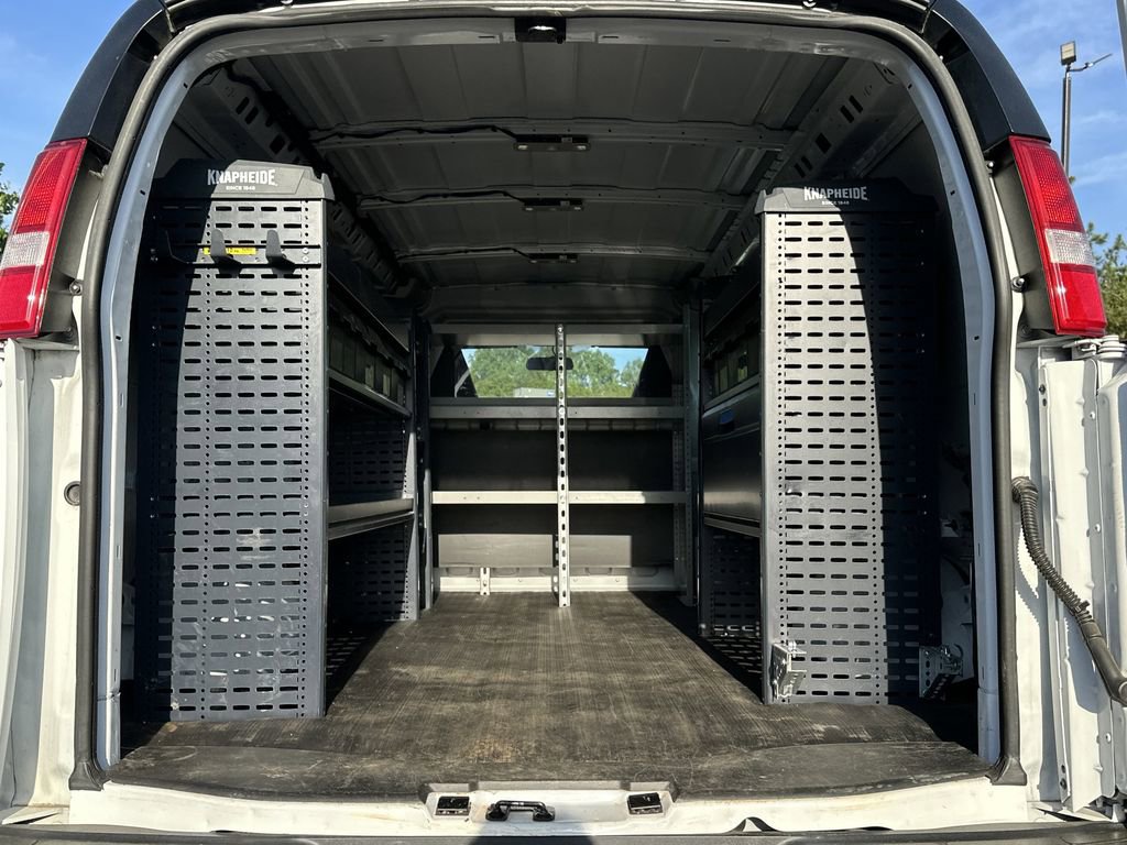 Used 2024 GMC Savana 2500 w/ Driver Convenience Package image 13