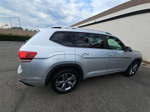 Used 2019 Volkswagen Atlas SEL R-Line AWD/4WD image 3