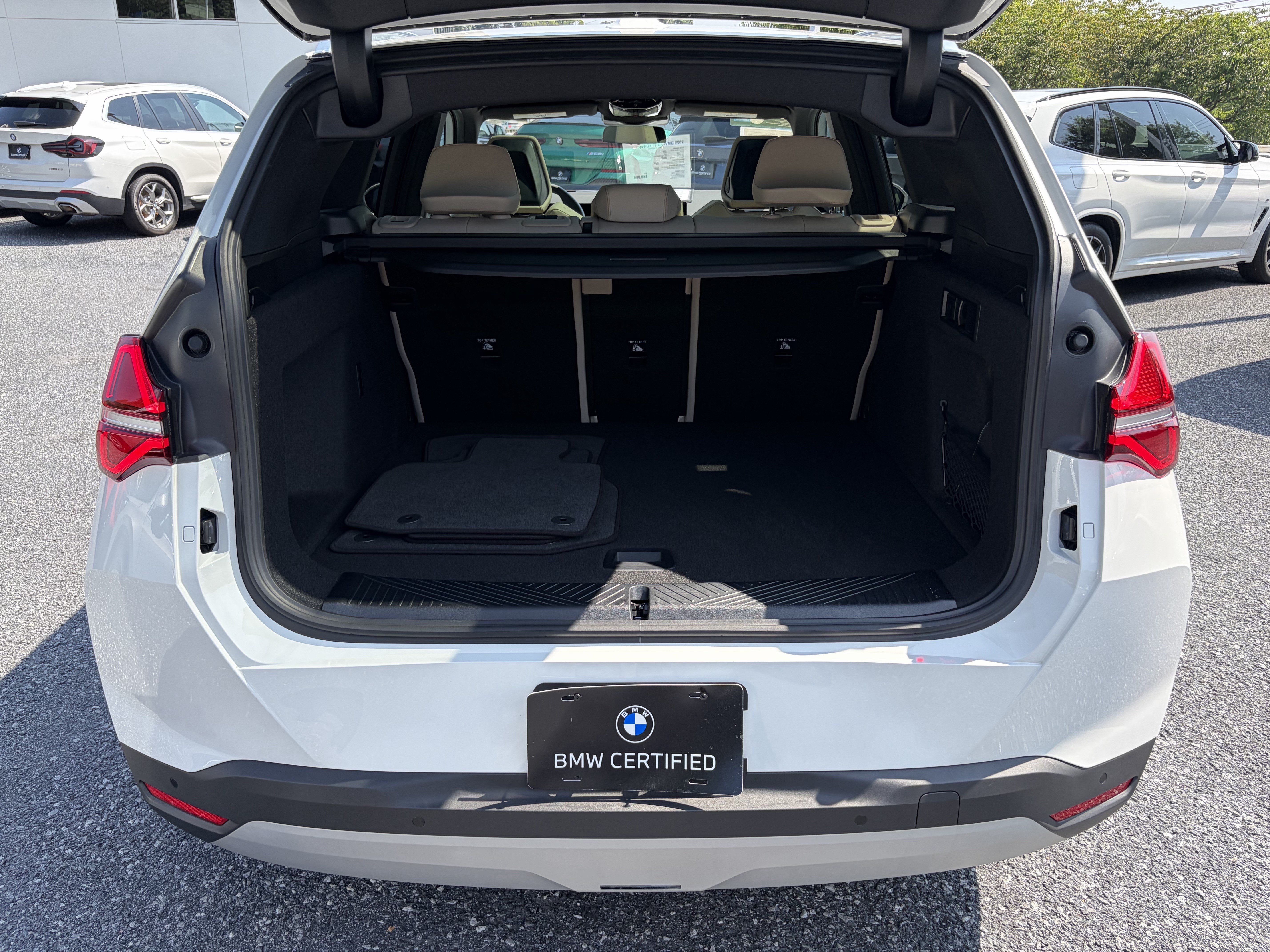 Certified 2025 BMW X3 xDrive30i AWD/4WD image 8