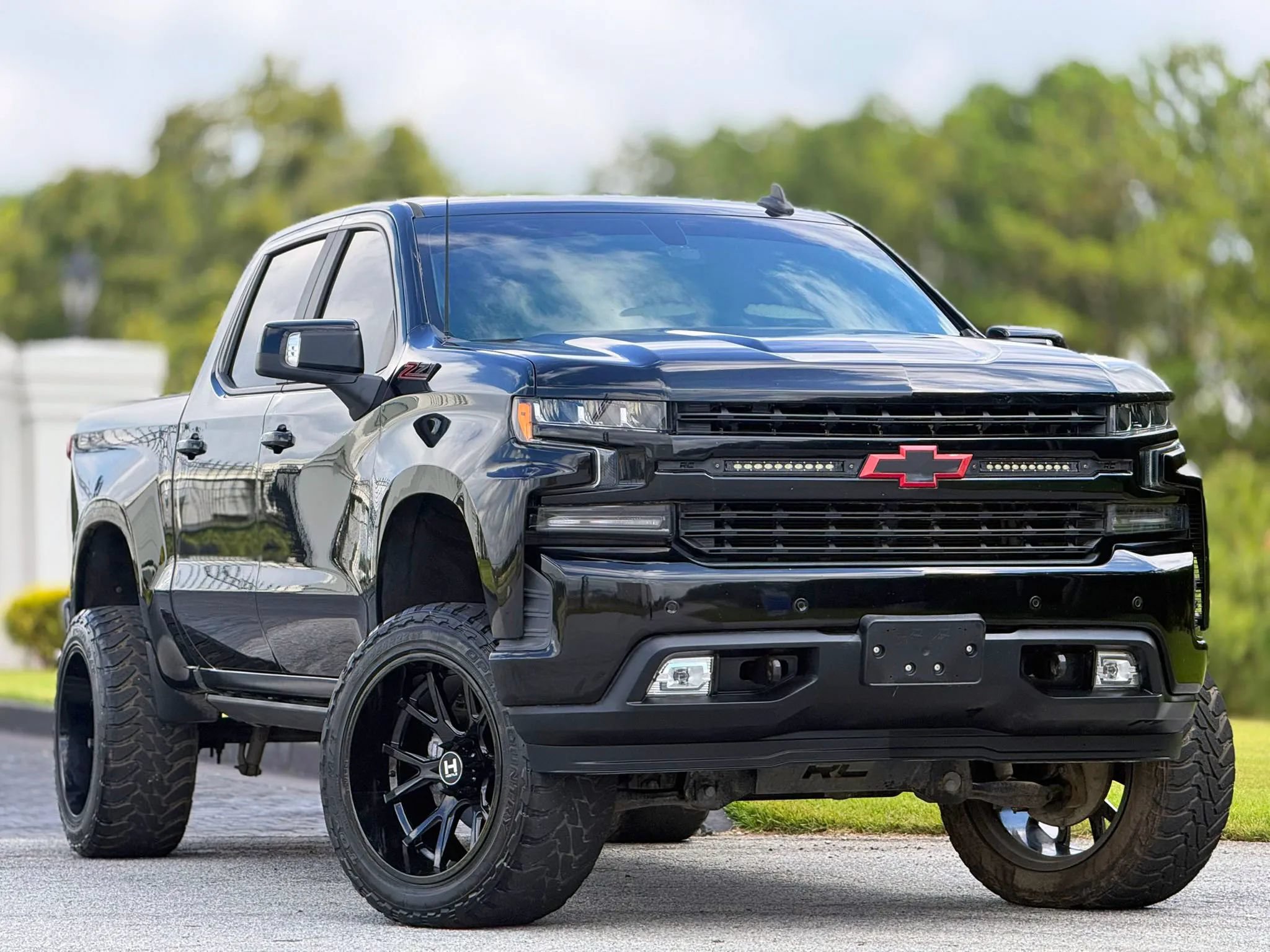 Used 2020 Chevrolet Silverado 1500 RST AWD/4WD image 4