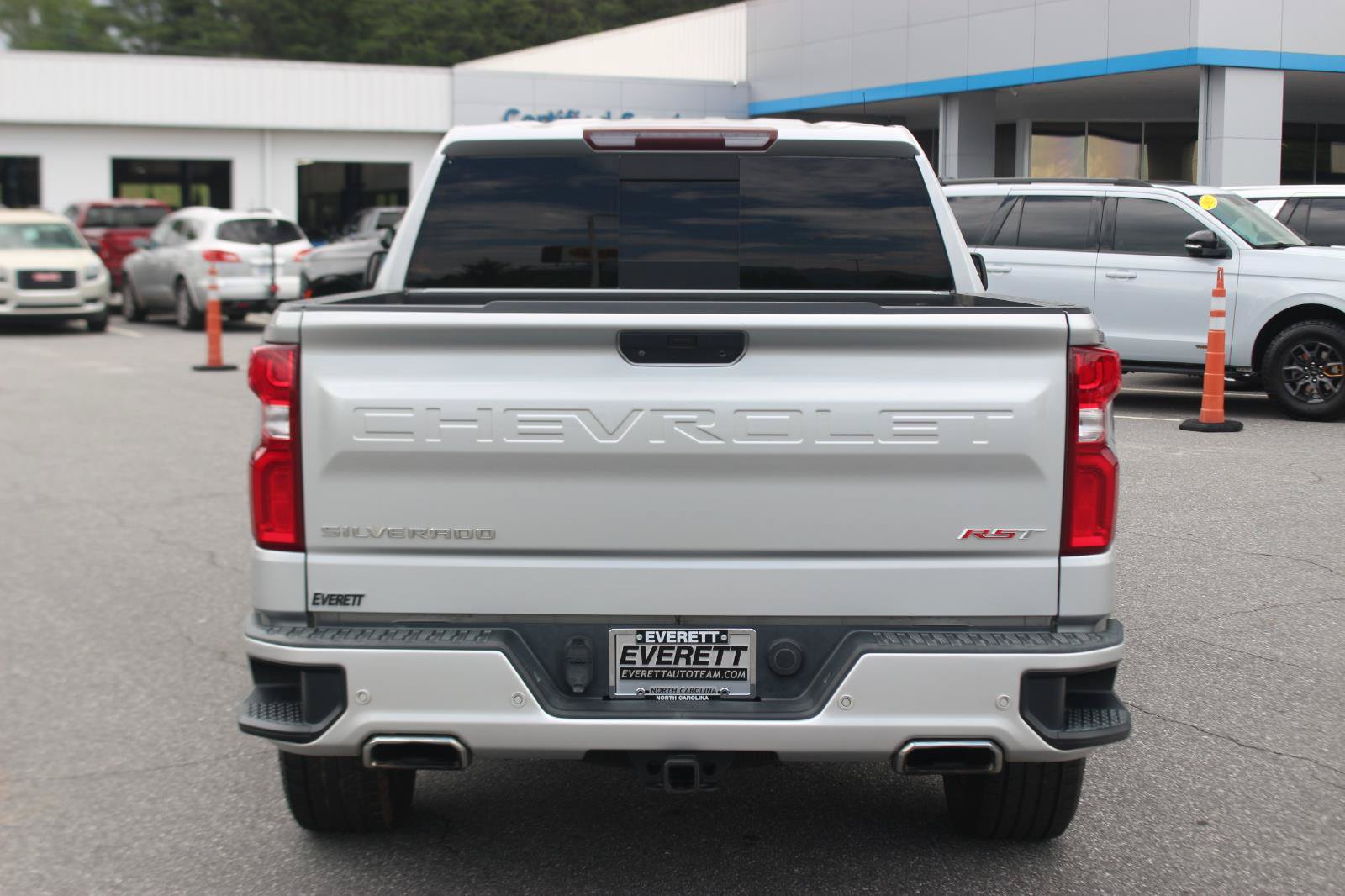 Used 2020 Chevrolet Silverado 1500 RST w/ All-Star Edition AWD/4WD image 6