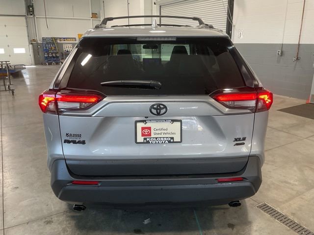 Used 2025 Toyota RAV4 XLE Premium w/ Weather Package AWD/4WD image 5