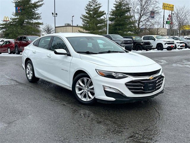 Used 2023 Chevrolet Malibu LT image 2