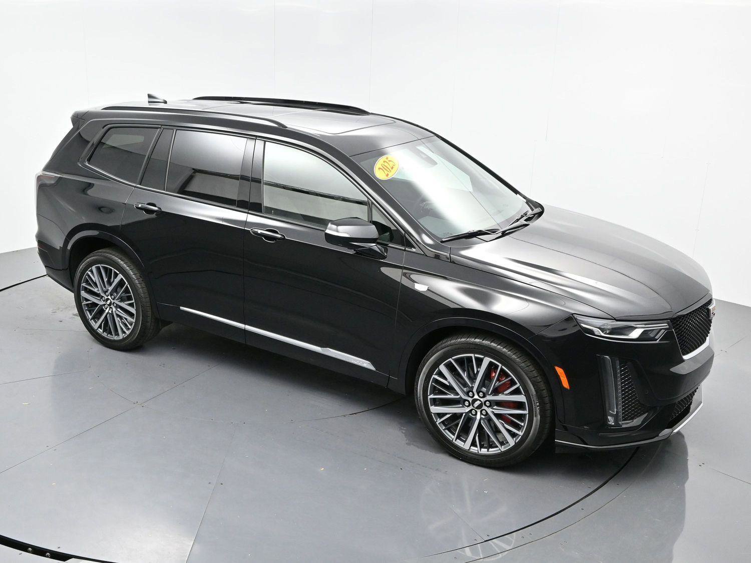 Certified 2025 Cadillac XT6 Sport w/ LPO, Floor Liner Package image 44