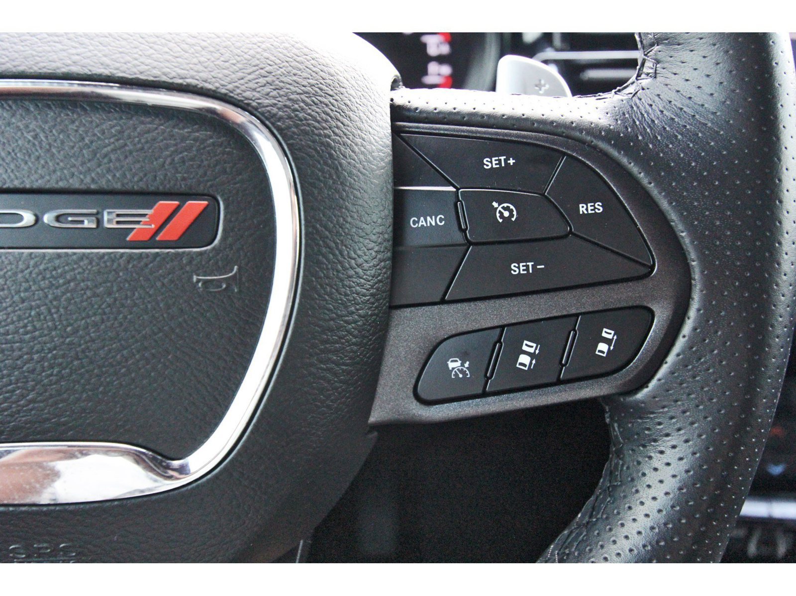 Used 2023 Dodge Durango R/T RWD image 22