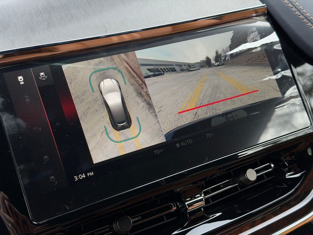 New 2026 Aston Martin DBX 707 AWD/4WD image 32