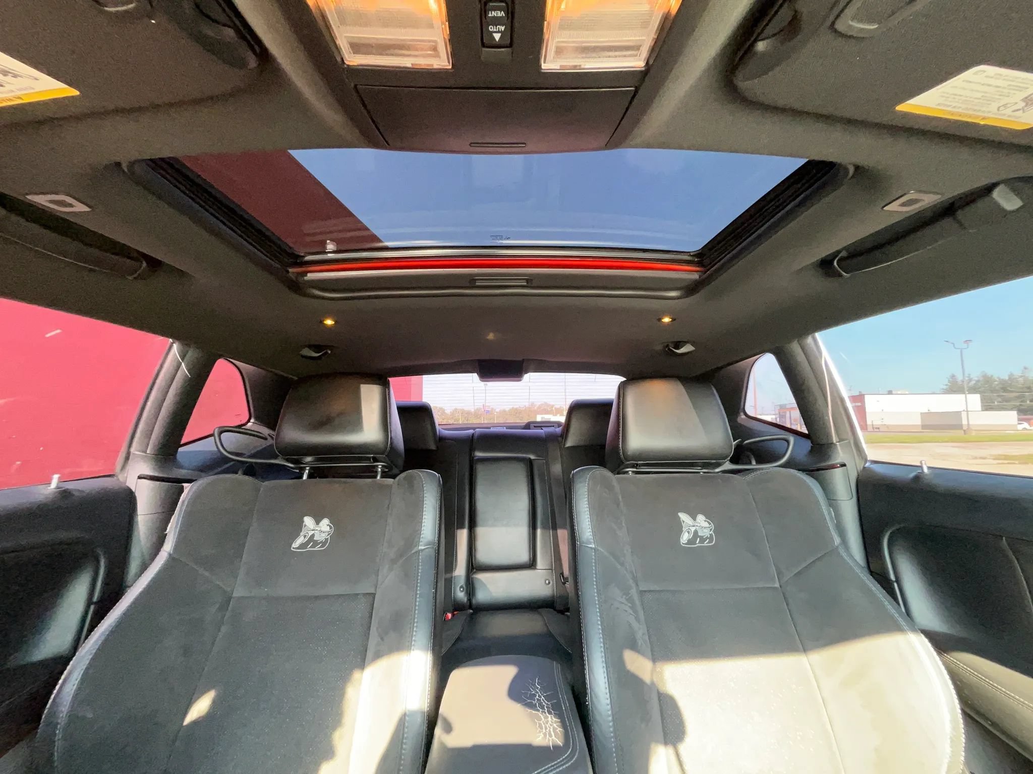 Used 2017 Dodge Challenger R/T Scat Pack RWD image 13