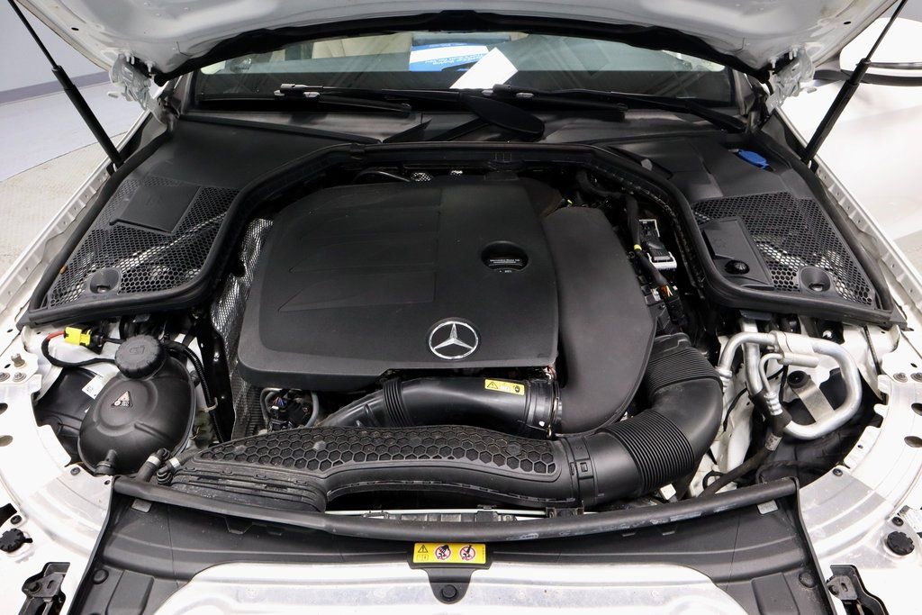 Used 2021 Mercedes-Benz C 300 4MATIC Sedan image 17