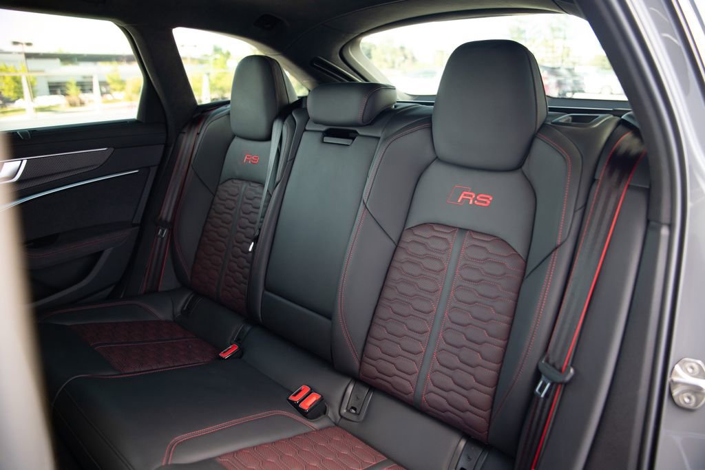 Used 2025 Audi RS 6 performance image 15