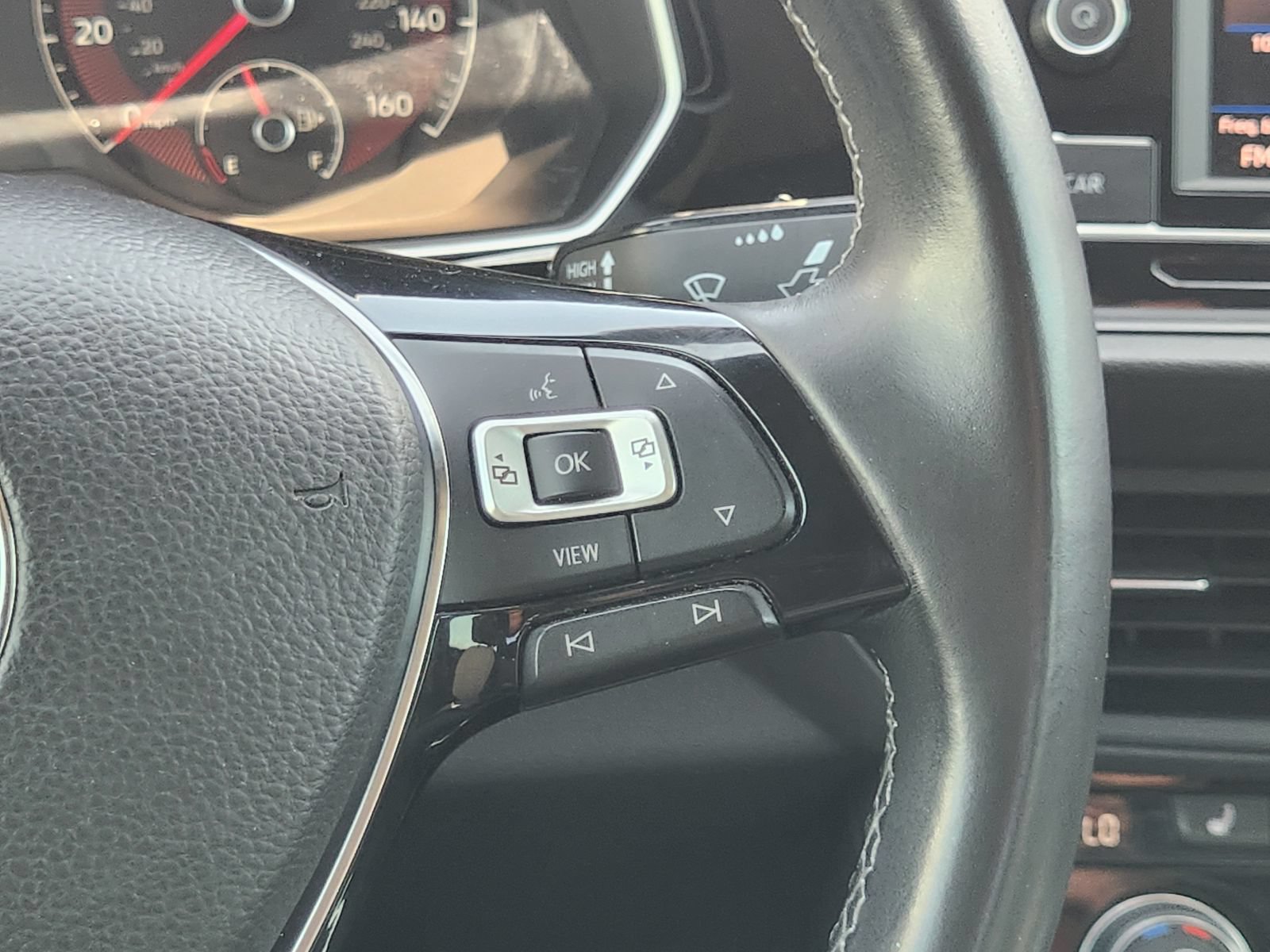 Used 2019 Volkswagen Jetta R-Line FWD image 32