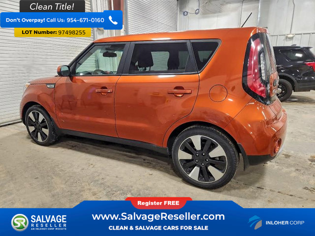 Used 2018 Kia Soul + image 3