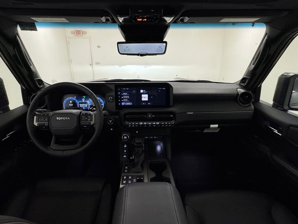 Used 2024 Toyota Land Cruiser image 24