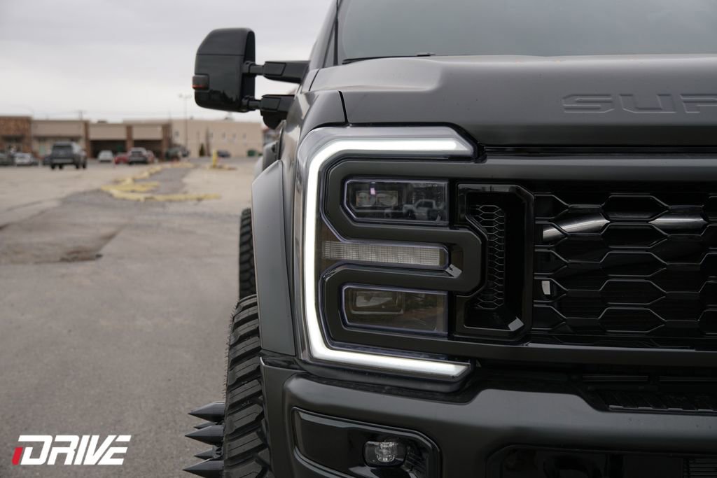 Used 2026 Ford F450 Platinum image 4
