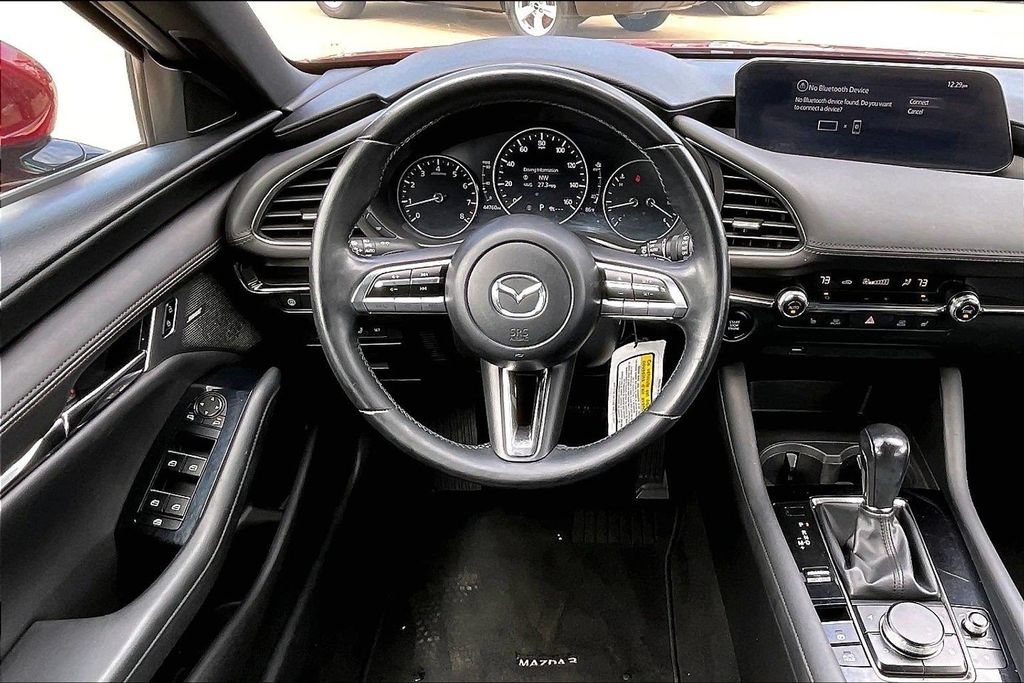 Used 2020 MAZDA MAZDA3 Hatchback w/ Premium Package FWD image 5