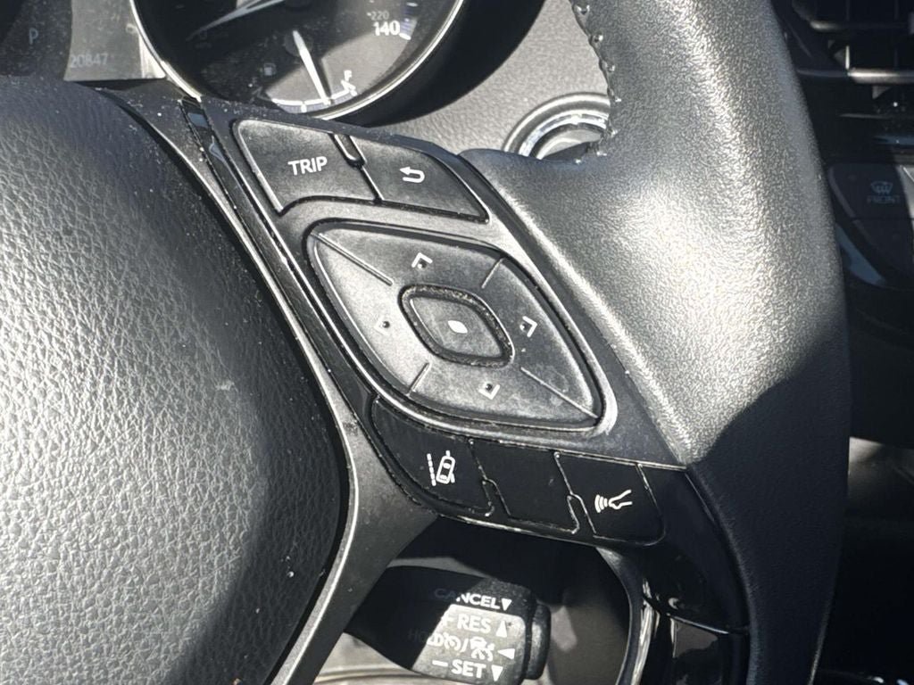 Used 2021 Toyota C-HR XLE FWD image 20