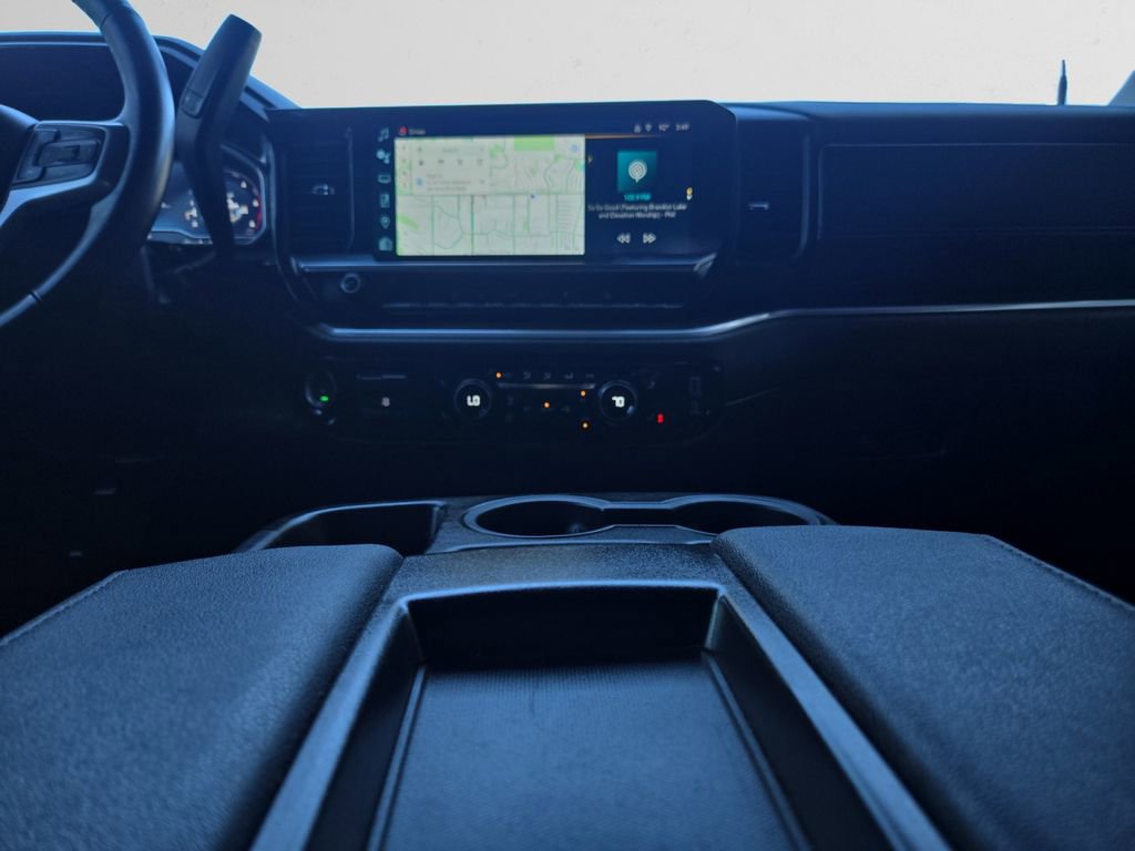 Used 2025 Chevrolet Silverado 2500 LT image 13