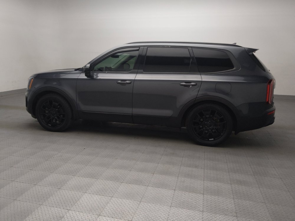 Used 2021 Kia Telluride SX w/ SX Prestige Package image 3