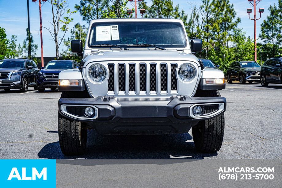 Used 2023 Jeep Wrangler Unlimited Sahara w/ Cold Weather Group AWD/4WD image 10