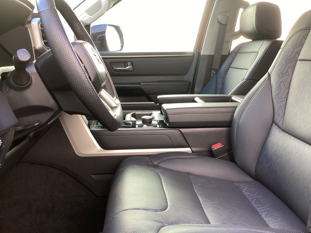 Used 2024 Toyota Tundra Limited image 3