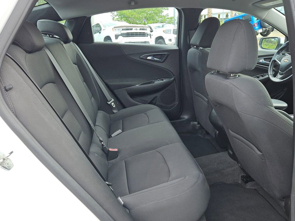 Used 2020 Chevrolet Malibu RS FWD image 14