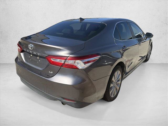 Used 2020 Toyota Camry LE FWD image 5