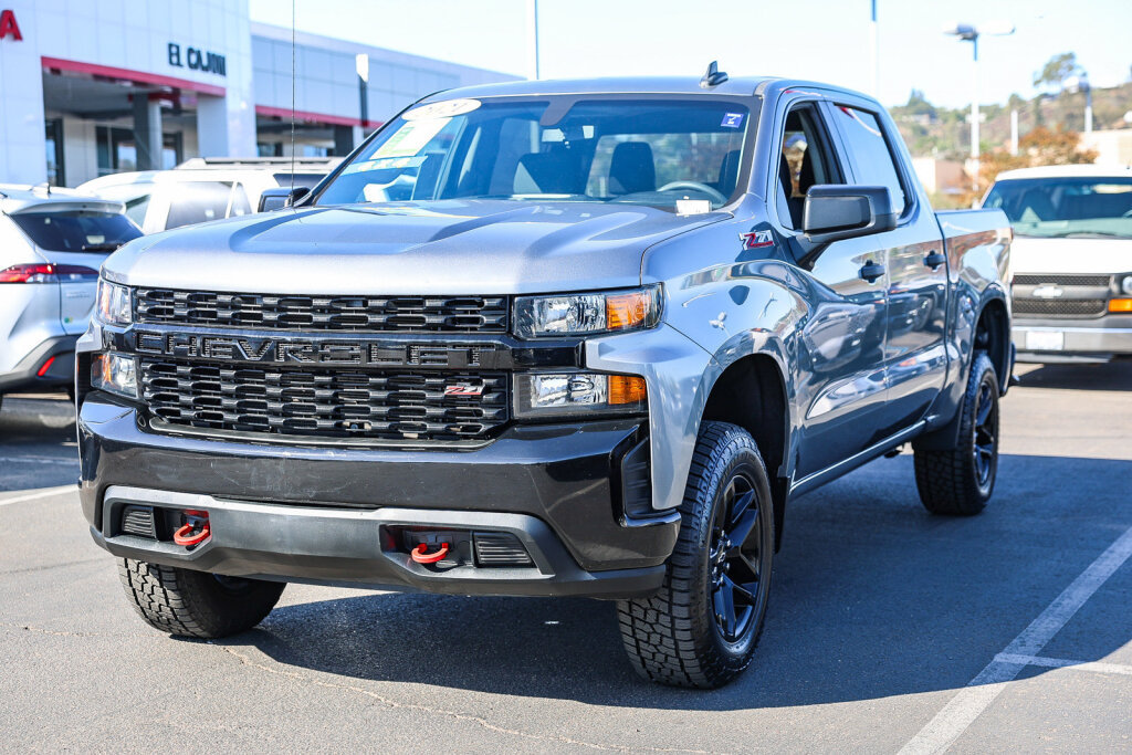 Used 2021 Chevrolet Silverado 1500 Custom Trail Boss AWD/4WD image 17
