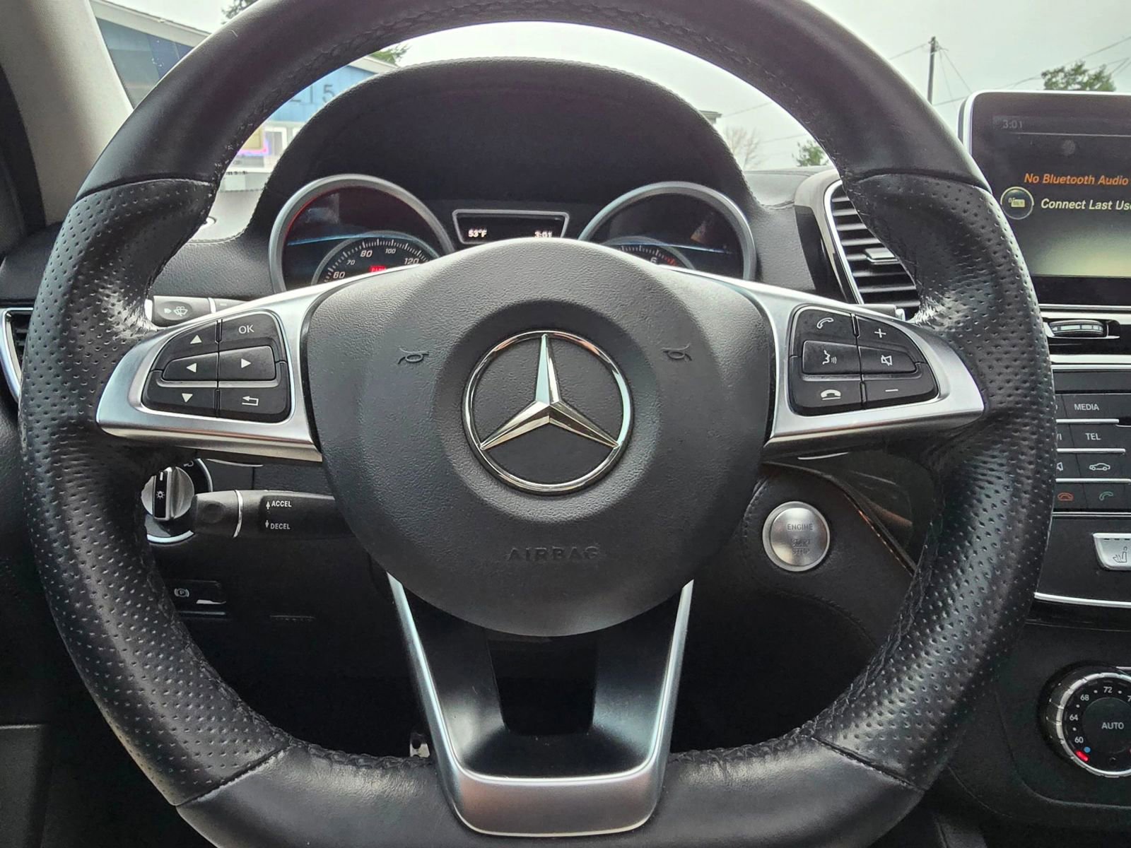 Used 2016 Mercedes-Benz GLE 400 4MATIC image 24