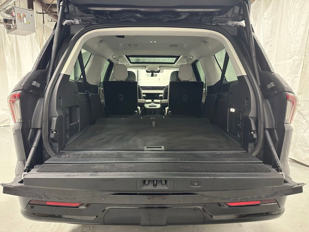 Used 2025 Lincoln Navigator L Reserve image 62